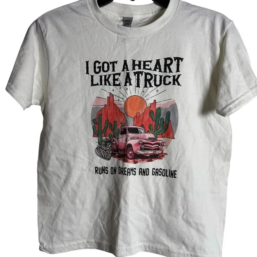 GILDAN "I Got A Heart Like A Truck" SS Graphic Tee Size Youth S - Picture 2 of 6